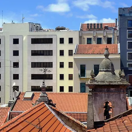 Charm & Light In Historic Center Lisboa